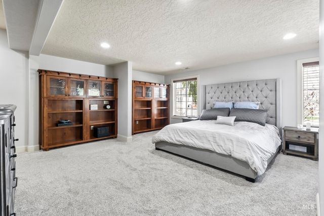 1303 E Pitkin Ave, Meridian, ID 83642