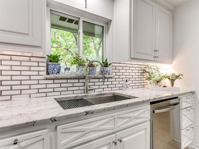 1618 Greenbriar Drive, Norman, OK 73072