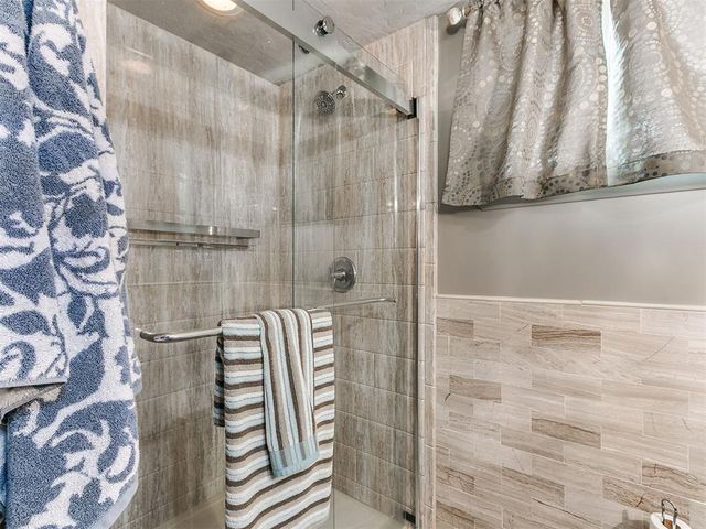 1618 Greenbriar Drive, Norman, OK 73072