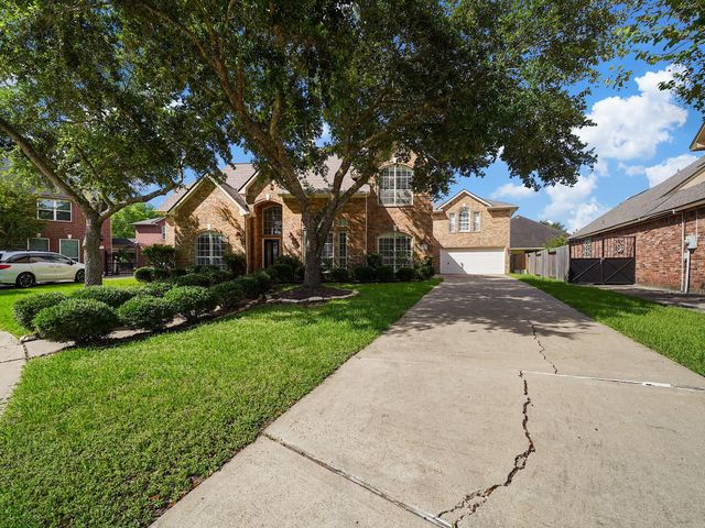 3907 Garnet Falls, Sugar Land, TX 77479