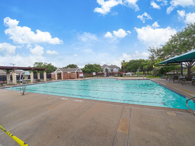3907 Garnet Falls, Sugar Land, TX 77479