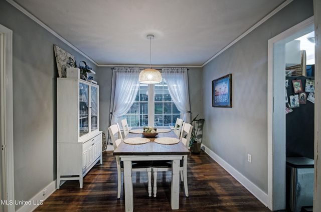 836 Brookwood Road, Jackson, MS 39206