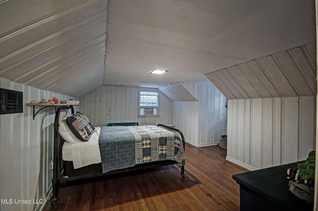 836 Brookwood Road, Jackson, MS 39206