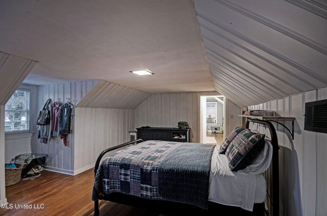 836 Brookwood Road, Jackson, MS 39206