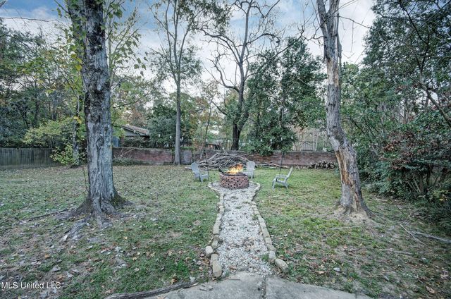 836 Brookwood Road, Jackson, MS 39206