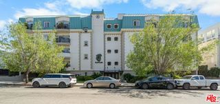 722 S Oxford Avenue 403, Los Angeles, CA 90005
