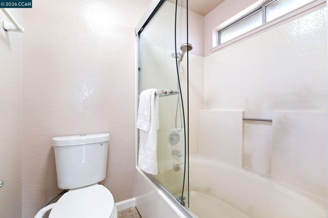 23 Lawnview Ct, Pittsburg, CA 94565