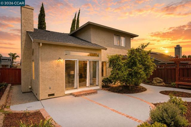 23 Lawnview Ct, Pittsburg, CA 94565