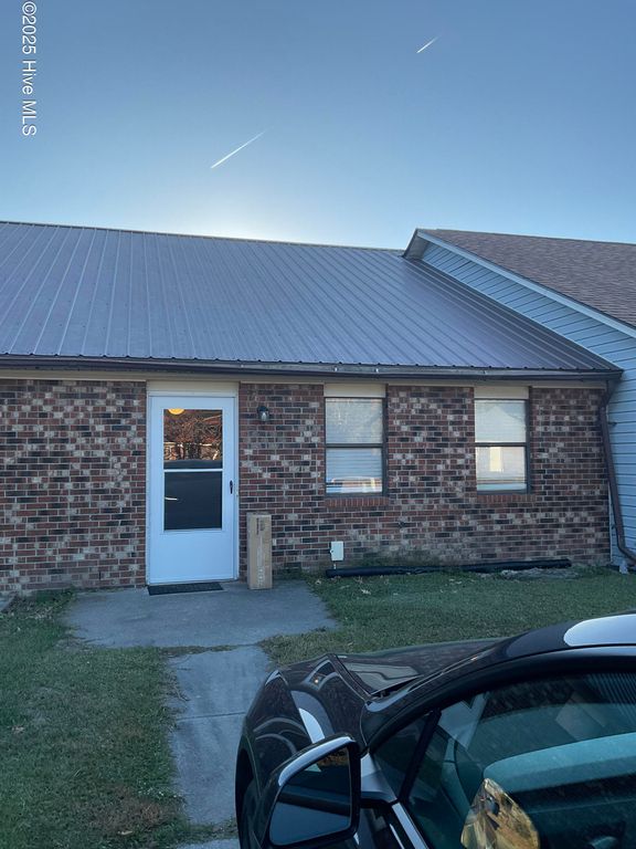 143 Marlene Drive, Jacksonville, NC 28546
