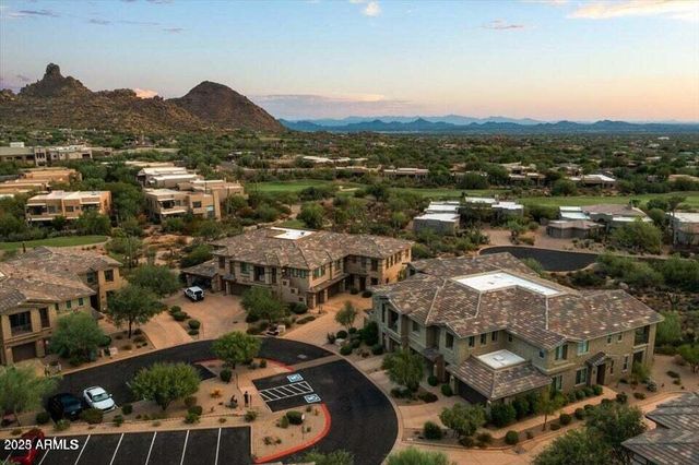 10260 E White Feather Lane 2030, Scottsdale, AZ 85262