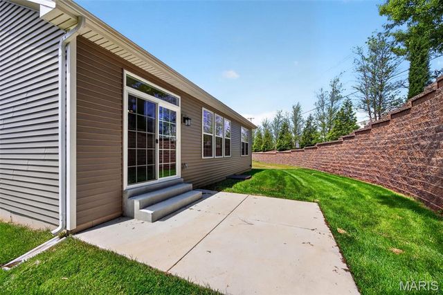 107 Quail Bluff Court, Wentzville, MO 63385