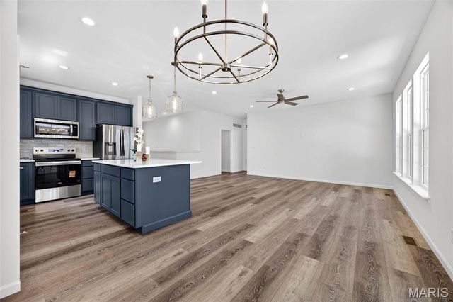 107 Quail Bluff Court, Wentzville, MO 63385