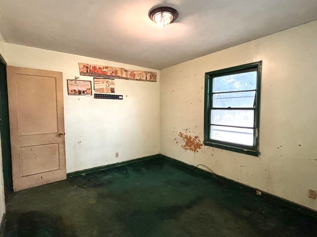 1949 N Minnesota Ave, Wichita, KS 67214