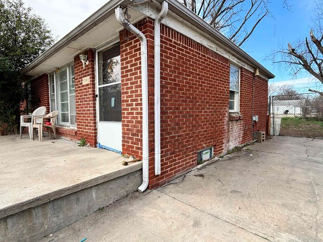 1949 N Minnesota Ave, Wichita, KS 67214