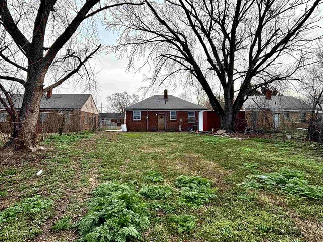 1949 N Minnesota Ave, Wichita, KS 67214