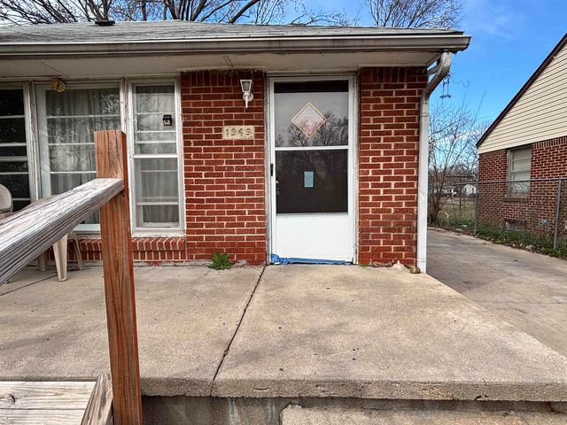 1949 N Minnesota Ave, Wichita, KS 67214