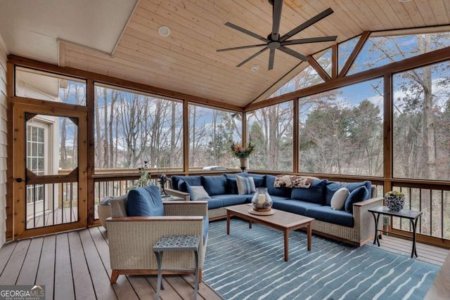 520 Fawn Run, Alpharetta, GA 30005