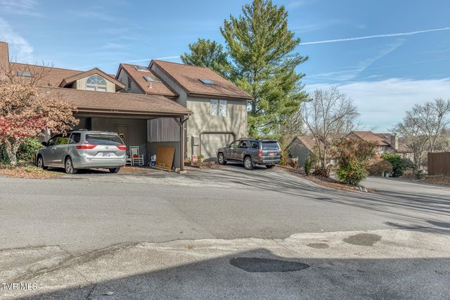 145 Aston Place Place 145, Kingsport, TN 37660