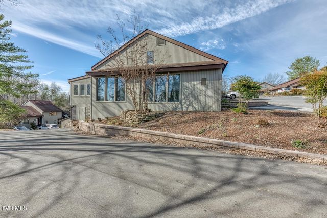 145 Aston Place Place 145, Kingsport, TN 37660