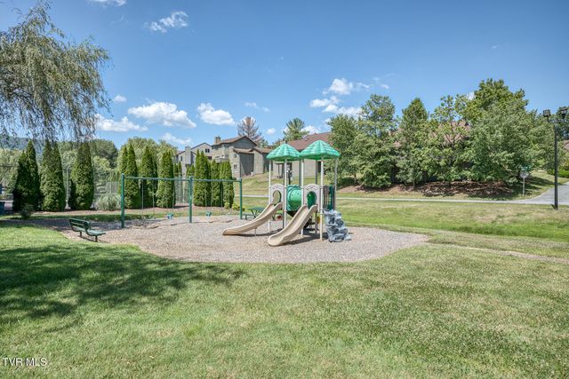 145 Aston Place Place 145, Kingsport, TN 37660