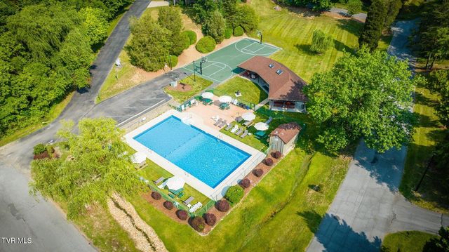 145 Aston Place Place 145, Kingsport, TN 37660