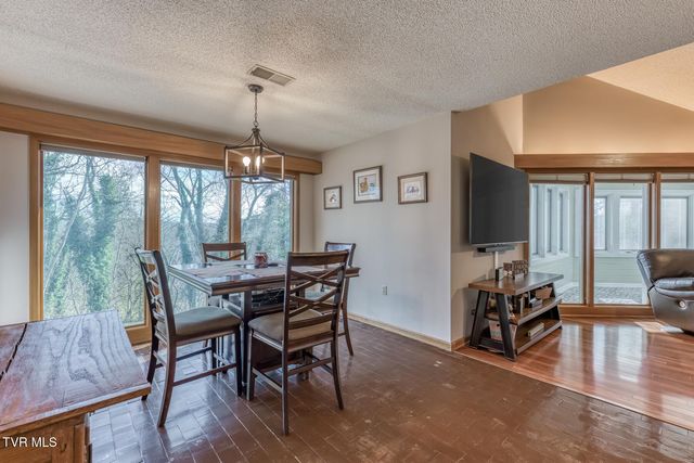 145 Aston Place Place 145, Kingsport, TN 37660