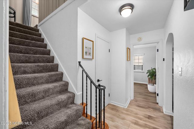 2938 Starr Avenue, Oregon, OH 43616