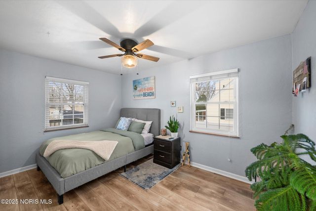 2938 Starr Avenue, Oregon, OH 43616