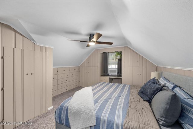 2938 Starr Avenue, Oregon, OH 43616