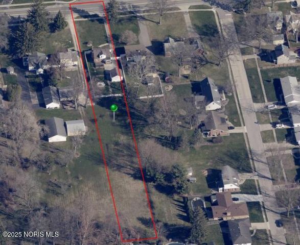 2938 Starr Avenue, Oregon, OH 43616