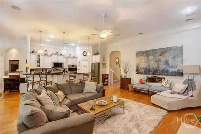 14 Lazy Hammock Court, Savannah, GA 31419