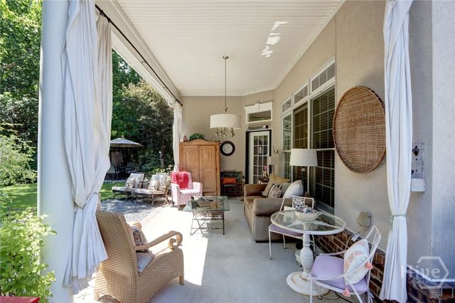 14 Lazy Hammock Court, Savannah, GA 31419