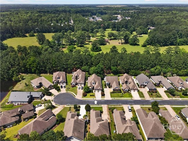 14 Lazy Hammock Court, Savannah, GA 31419