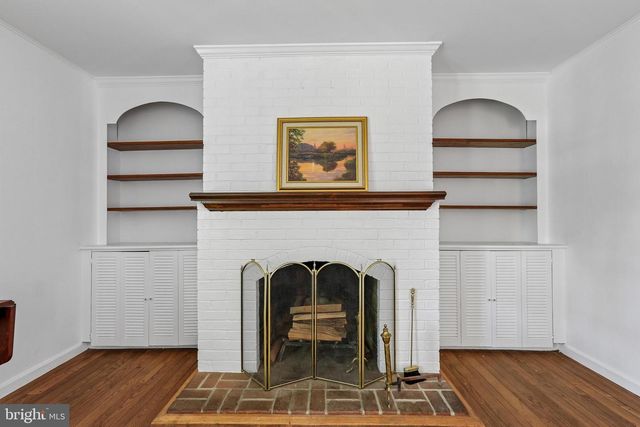 4 OVERGATE CT, Cockeysville, MD 21030