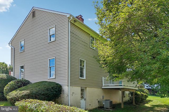 4 OVERGATE CT, Cockeysville, MD 21030
