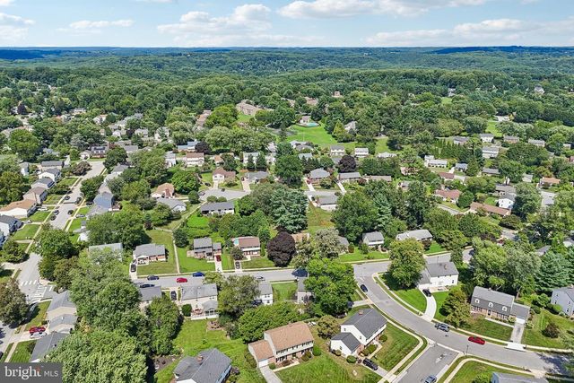 4 OVERGATE CT, Cockeysville, MD 21030