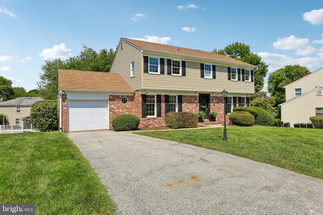 4 OVERGATE CT, Cockeysville, MD 21030