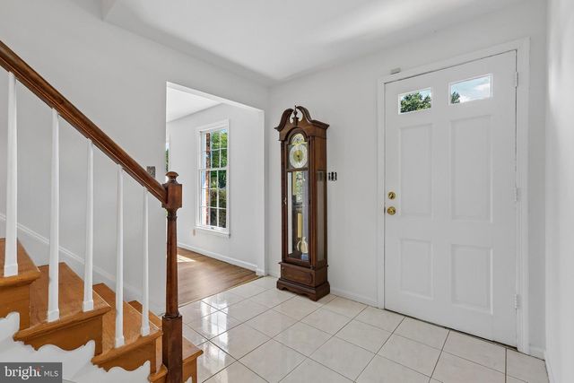 4 OVERGATE CT, Cockeysville, MD 21030