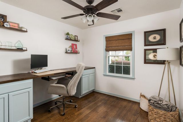 2403 Ansbury Drive, Houston, TX 77018