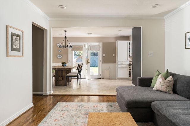 2403 Ansbury Drive, Houston, TX 77018