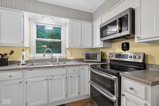 101 Wellington Bluff Court, Noblesville, IN 46060