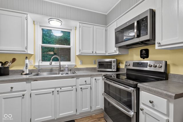 101 Wellington Bluff Court, Noblesville, IN 46060