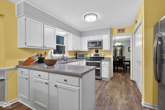 101 Wellington Bluff Court, Noblesville, IN 46060