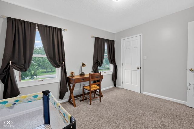 101 Wellington Bluff Court, Noblesville, IN 46060