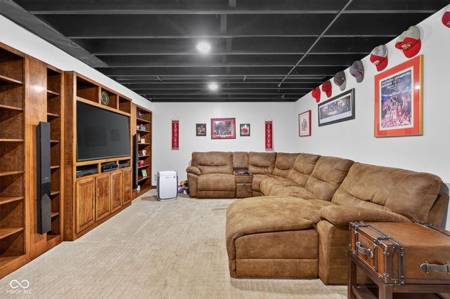101 Wellington Bluff Court, Noblesville, IN 46060