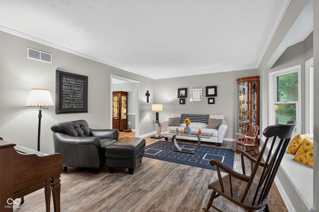 101 Wellington Bluff Court, Noblesville, IN 46060