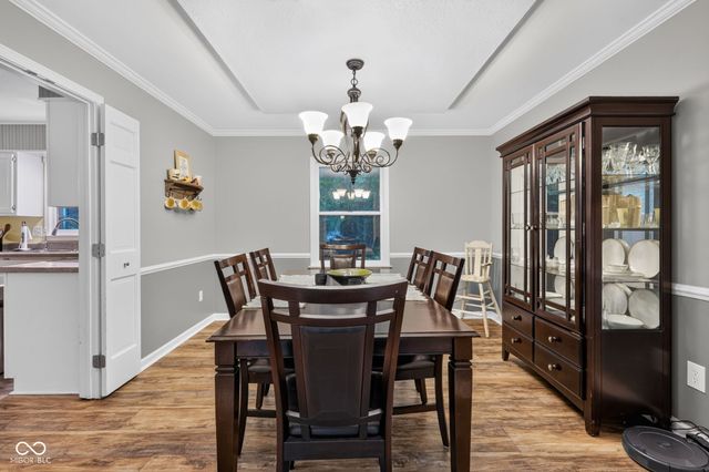 101 Wellington Bluff Court, Noblesville, IN 46060