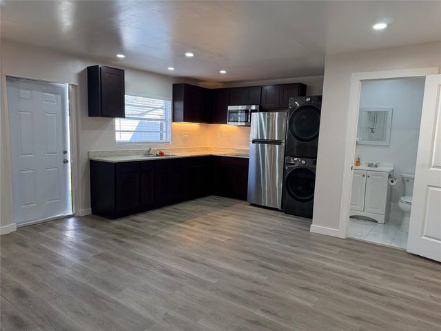 705 W RIVER HEIGHTS AVENUE, Tampa, FL 33603