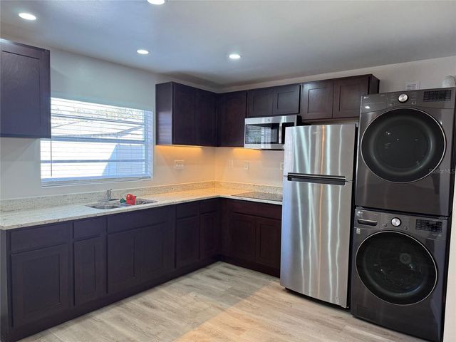705 W RIVER HEIGHTS AVENUE, Tampa, FL 33603