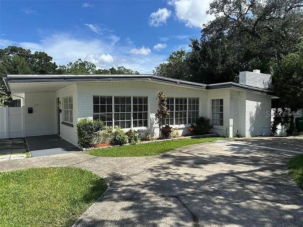 705 W RIVER HEIGHTS AVENUE, Tampa, FL 33603